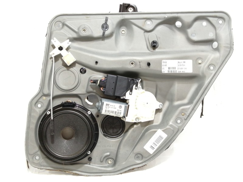 Recambio de elevalunas trasero derecho para volkswagen golf iv berlina (1j1) highline referencia OEM IAM 1J4839756E 1J4839730H 