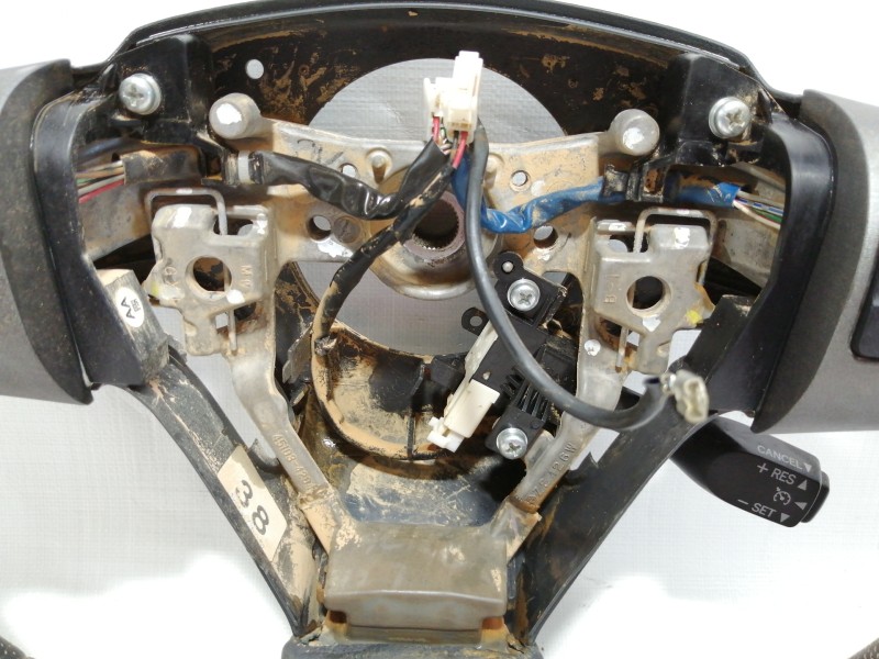 Recambio de volante para toyota rav 4 (a3) advance referencia OEM IAM 451034204  