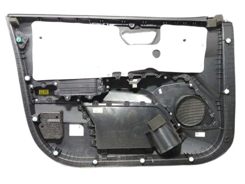 Recambio de guarnecido puerta delantera derecha para kia stonic (ybcuv) business referencia OEM IAM 82302H8100WK  