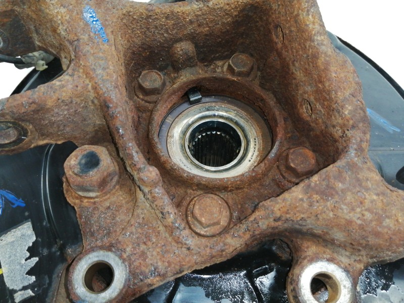 Recambio de mangueta trasera izquierda para toyota rav 4 (a3) advance referencia OEM IAM   