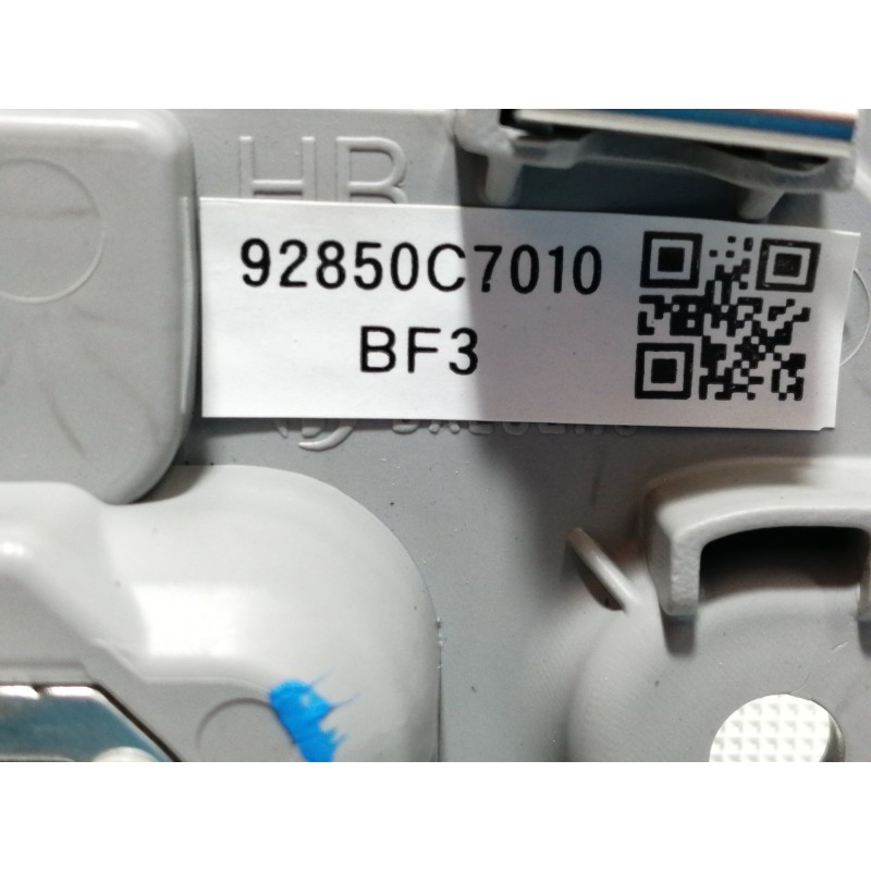 Recambio de luz interior para kia stonic (ybcuv) business referencia OEM IAM 92850C7010  TRASERA