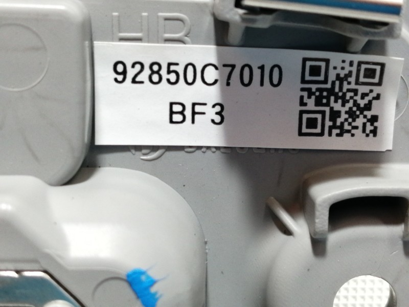 Recambio de luz interior para kia stonic (ybcuv) business referencia OEM IAM 92850C7010  TRASERA