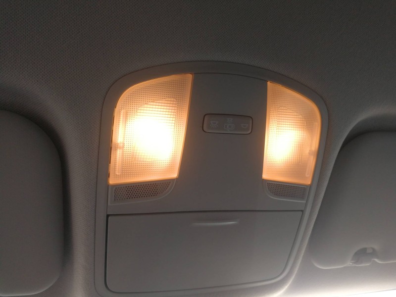 Recambio de luz interior para kia stonic (ybcuv) business referencia OEM IAM 92800F2010 191211 / 92800F2000 DELANTERA