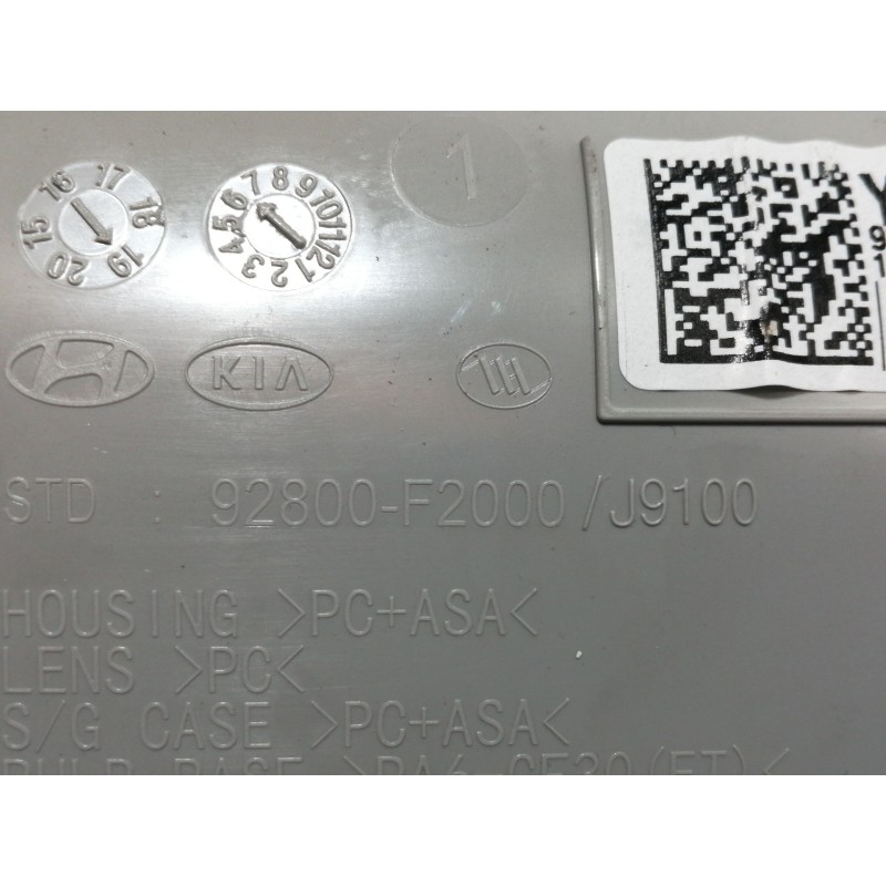 Recambio de luz interior para kia stonic (ybcuv) business referencia OEM IAM 92800F2010 191211 / 92800F2000 DELANTERA