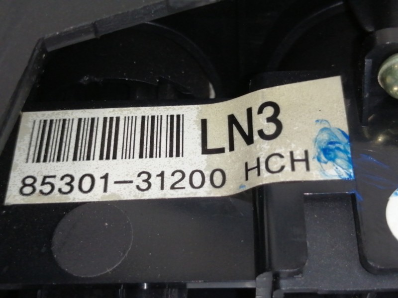 Recambio de rejilla aireadora para ssangyong actyon 200 xdi referencia OEM IAM 7661031000  