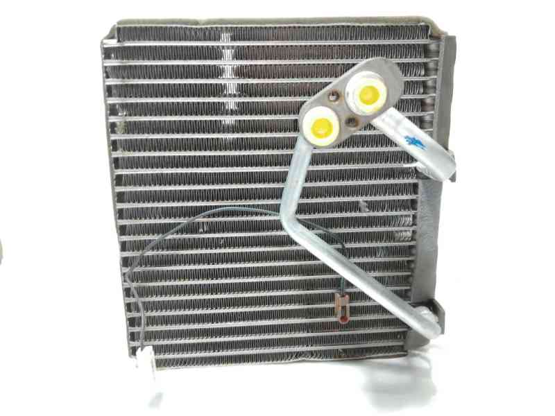 Recambio de radiador calefaccion / aire acondicionado para kia sportage ex referencia OEM IAM 060713  