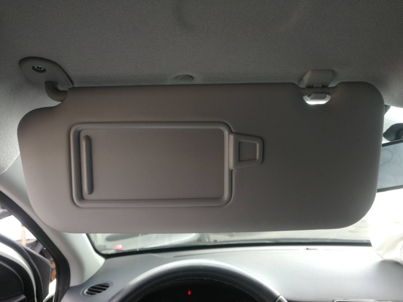 Recambio de parasol izquierdo para kia stonic (ybcuv) business referencia OEM IAM   