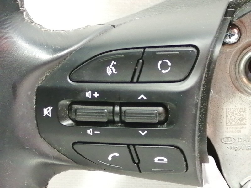 Recambio de volante para kia stonic (ybcuv) business referencia OEM IAM 56130H8000 56120H8000 