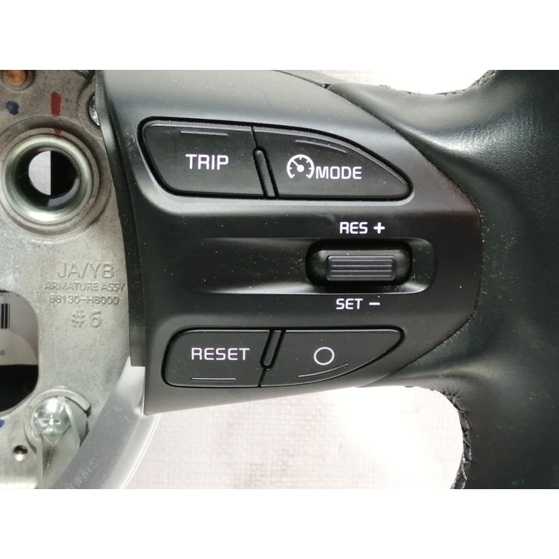 Recambio de volante para kia stonic (ybcuv) business referencia OEM IAM 56130H8000 56120H8000 