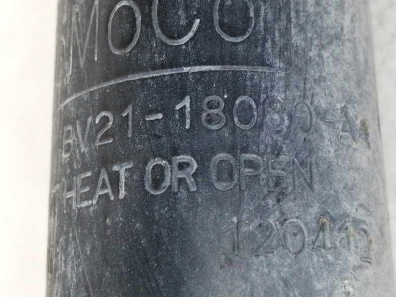 Recambio de amortiguador trasero derecho para ford fiesta (cb1) trend referencia OEM IAM 8V5118159AA  