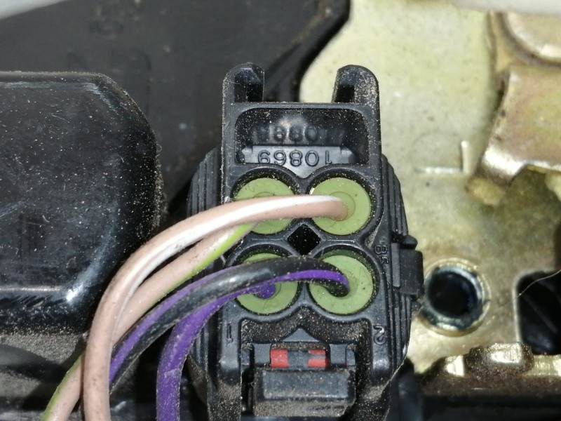 Recambio de cerradura puerta delantera izquierda para chrysler voyager (rg) 2.4 cat referencia OEM IAM   