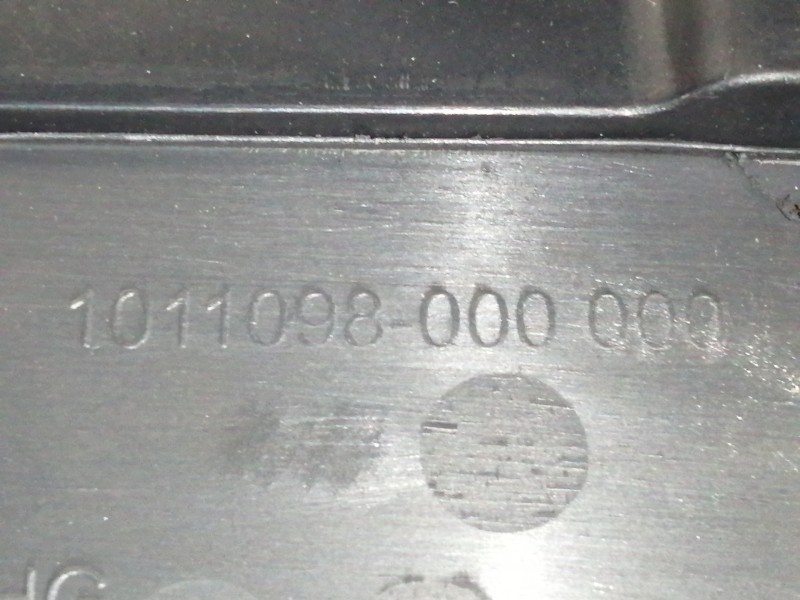 Recambio de apoyabrazos central para renault megane iii sport tourer emotion referencia OEM IAM 1011098000000  