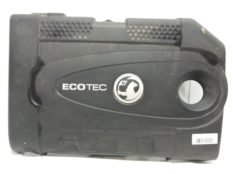 Recambio de tapa motor para opel insignia berlina cosmo referencia OEM IAM   