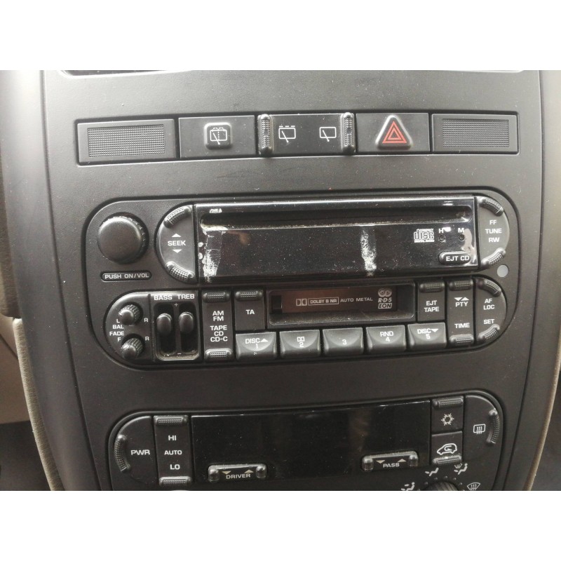 Recambio de sistema audio / radio cd para chrysler voyager (rg) 2.4 cat referencia OEM IAM 05080687AA  