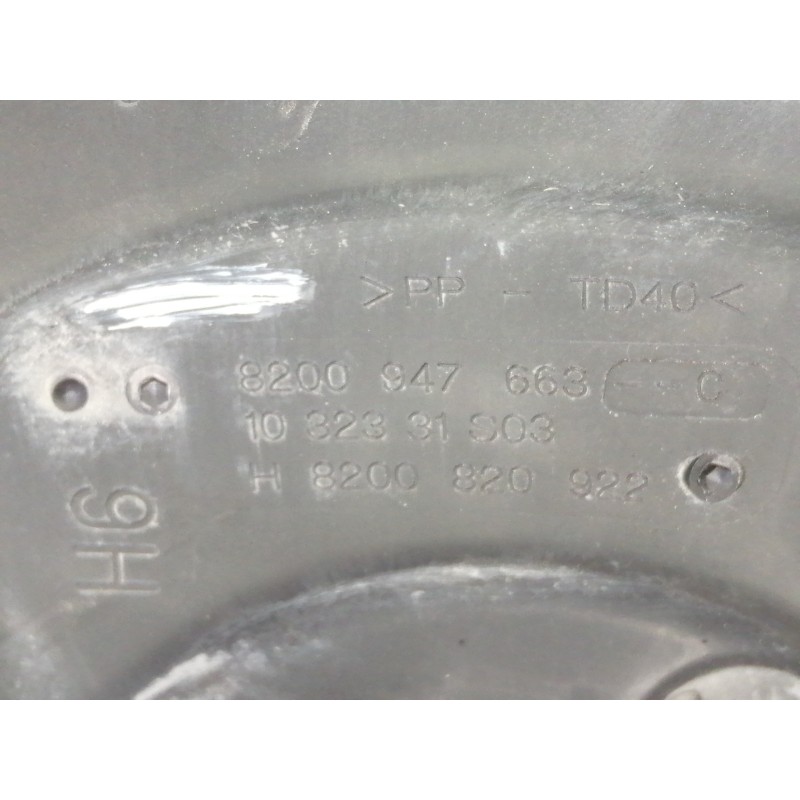 Recambio de filtro aire para renault megane iii sport tourer emotion referencia OEM IAM 8200947663  