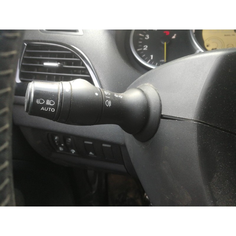 Recambio de mando luces para renault megane iii sport tourer emotion referencia OEM IAM E30175 35010A 1230650