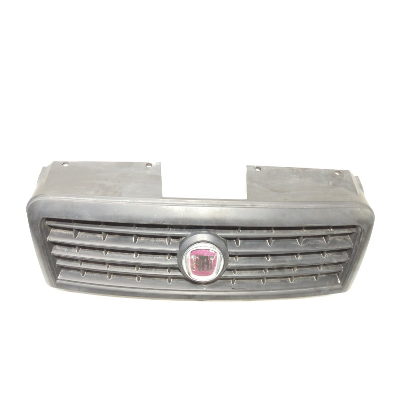 Recambio de rejilla delantera para fiat doblo (119) 1.3 16v jtd cat referencia OEM IAM 735395576  
