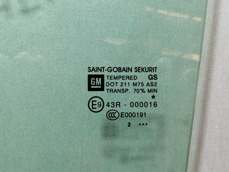 Recambio de luna delantera izquierda para opel adam glam ecoflex referencia OEM IAM 43R000016  