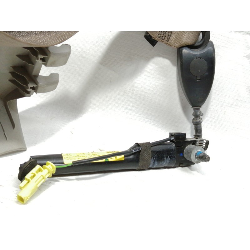 Recambio de cinturon seguridad delantero izquierdo para opel adam glam ecoflex referencia OEM IAM 34156549  3 PUERTAS