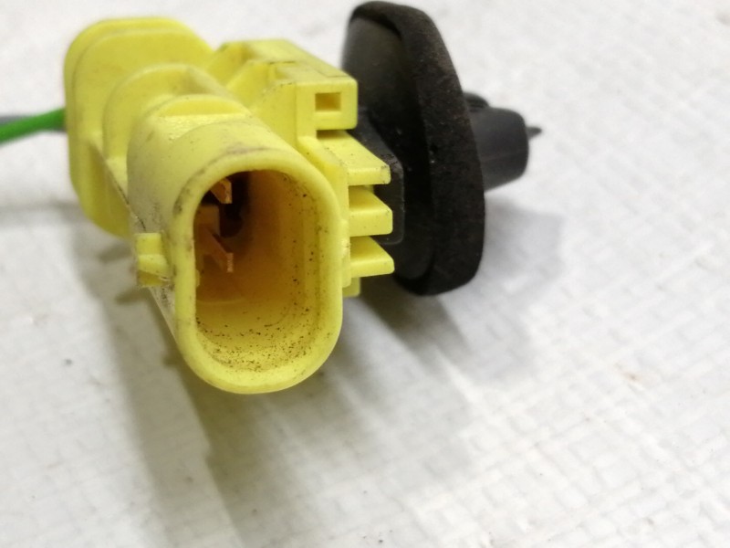 Recambio de cinturon seguridad delantero izquierdo para opel adam glam ecoflex referencia OEM IAM 34156549  3 PUERTAS