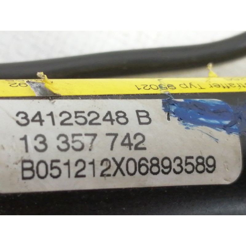 Recambio de cinturon seguridad delantero izquierdo para opel adam glam ecoflex referencia OEM IAM 34156549  3 PUERTAS