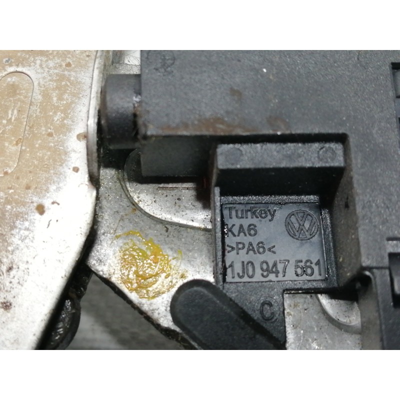 Recambio de palanca freno de mano para seat ibiza sc (6j1) stylance / style referencia OEM IAM 1J0947561  