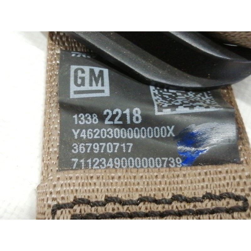 Recambio de cinturon seguridad trasero derecho para opel adam glam ecoflex referencia OEM IAM 33017492B  