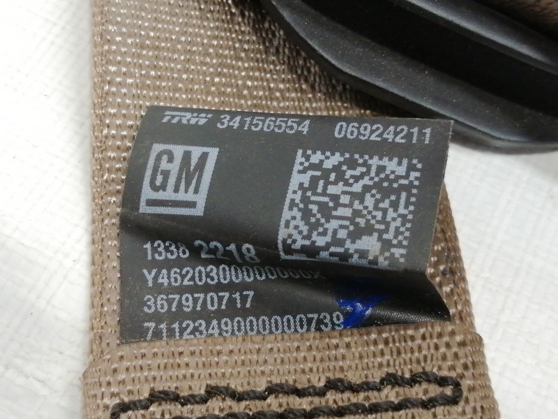 Recambio de cinturon seguridad trasero derecho para opel adam glam ecoflex referencia OEM IAM 33017492B  