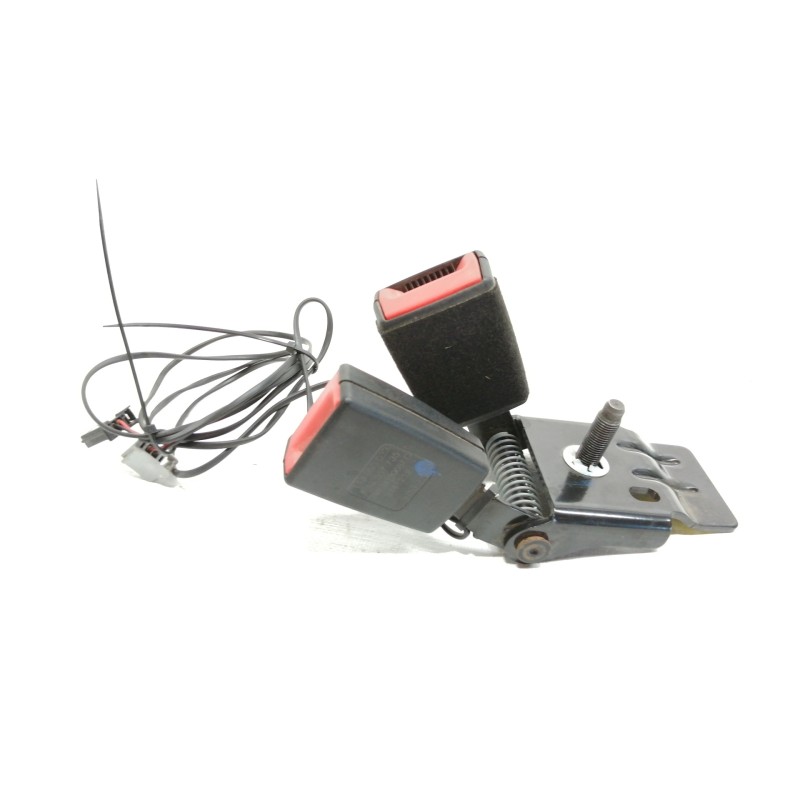 Recambio de enganche cinturon trasero central para opel adam glam ecoflex referencia OEM IAM 13350033  