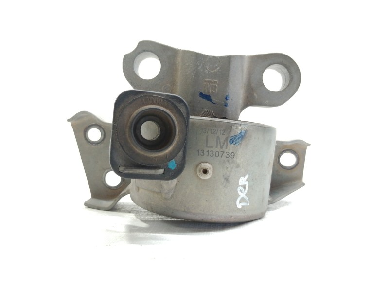 Recambio de soporte motor derecho para opel adam glam ecoflex referencia OEM IAM 13130739  