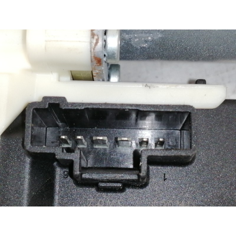 Recambio de elevalunas trasero izquierdo para renault megane iii sport tourer emotion referencia OEM IAM 827310185R 966362200 91