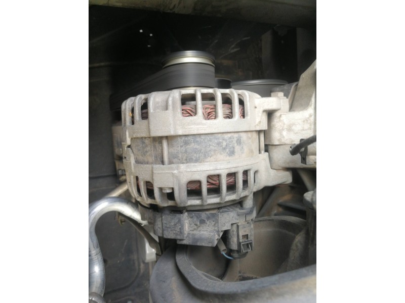 Recambio de alternador para skoda fabia active referencia OEM IAM 04C903023C  