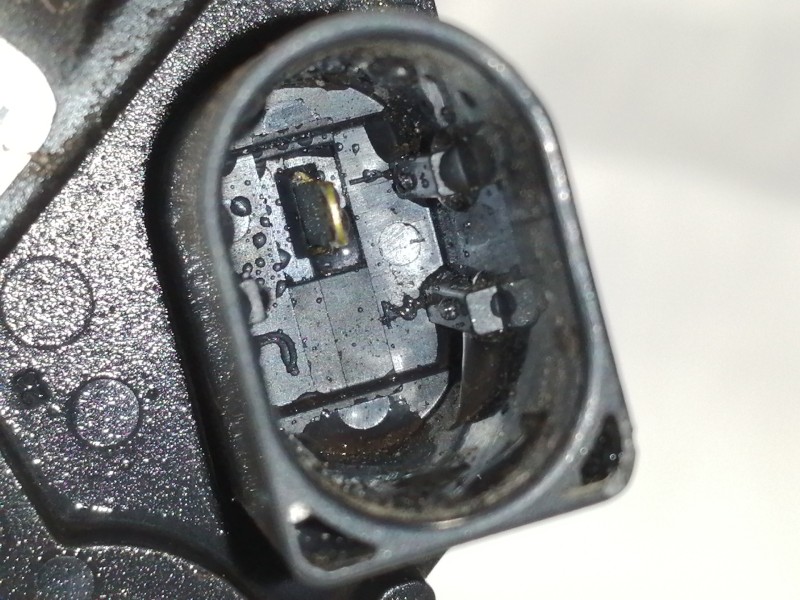 Recambio de alternador para skoda fabia active referencia OEM IAM 04C903023C  