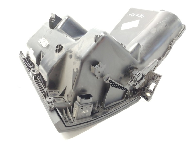 Recambio de guantera para skoda fabia active referencia OEM IAM 6V1857097N  