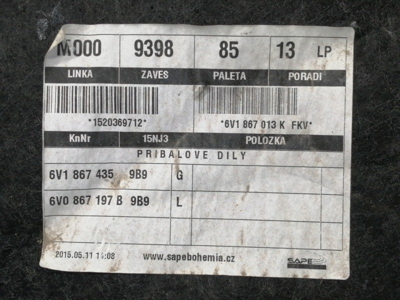 Recambio de guarnecido puerta delantera izquierda para skoda fabia active referencia OEM IAM 6V1867013K  