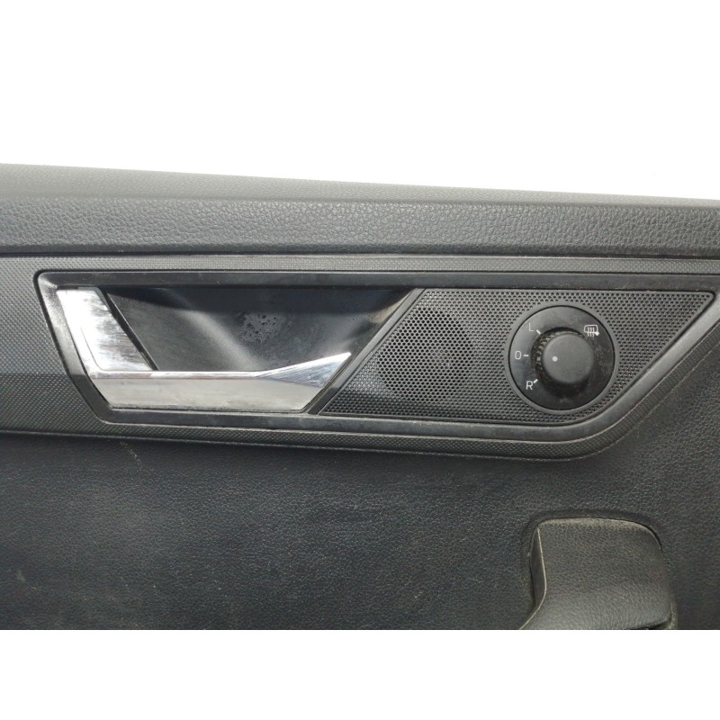 Recambio de guarnecido puerta delantera izquierda para skoda fabia active referencia OEM IAM 6V1867013K  