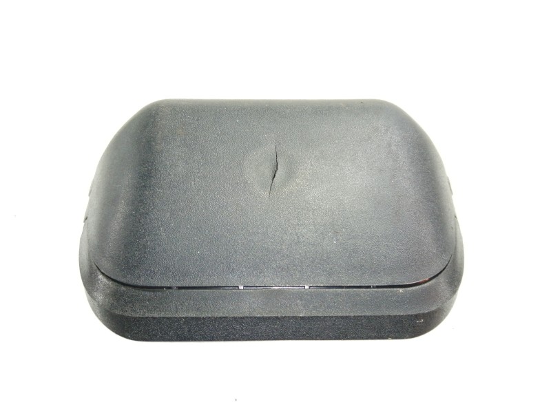 Recambio de luz central de freno para dacia sandero ambiance referencia OEM IAM 8200734823B  