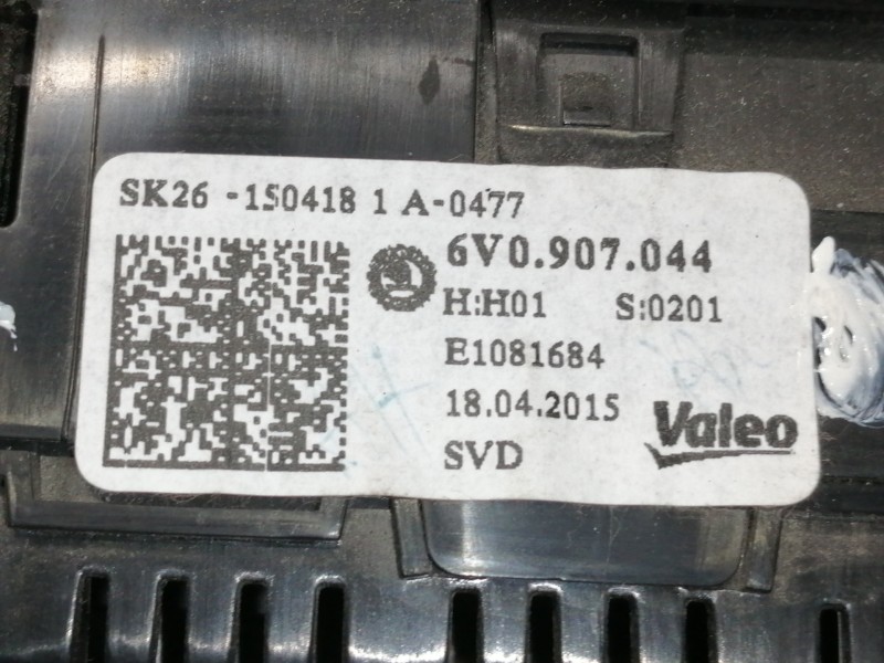 Recambio de mando calefaccion / aire acondicionado para skoda fabia active referencia OEM IAM 6V0907044  