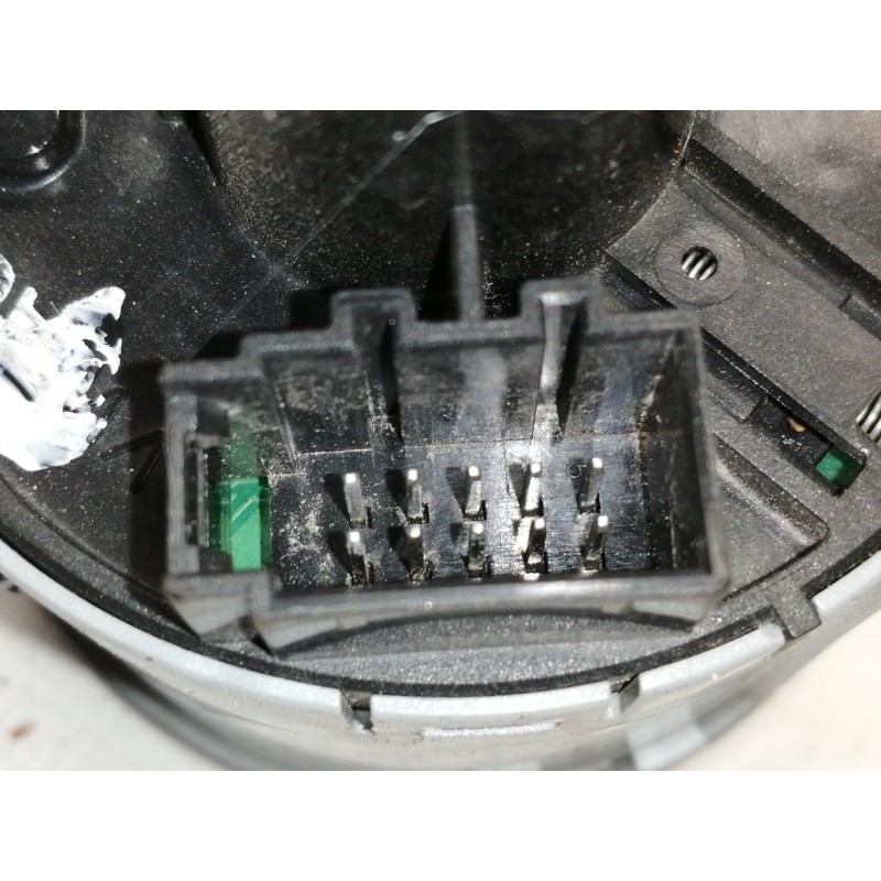 Recambio de mando luces para skoda fabia active referencia OEM IAM 5E0941431D  