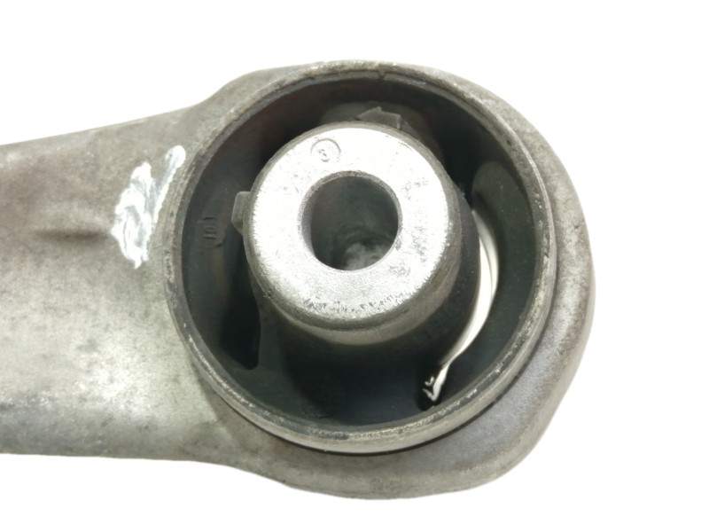 Recambio de brazo suspension inferior delantero derecho para bmw serie 5 lim. (f10) 535d referencia OEM IAM 6082T6  