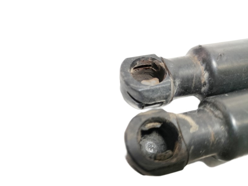 Recambio de amortiguadores maletero / porton para renault koleos dynamique pack2 referencia OEM IAM 90451JY00A  