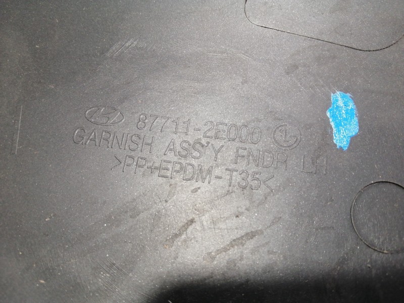 Recambio de aletin delantero izquierdo para hyundai tucson (jm) 2.0 crdi comfort referencia OEM IAM 877112E000  