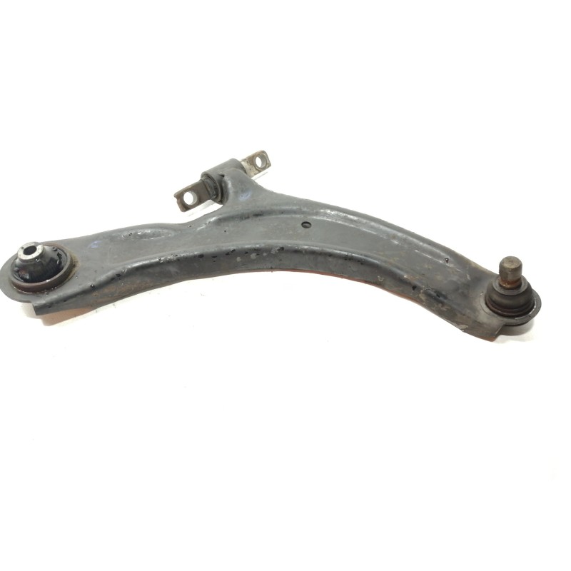Recambio de brazo suspension inferior delantero derecho para renault koleos dynamique pack2 referencia OEM IAM   