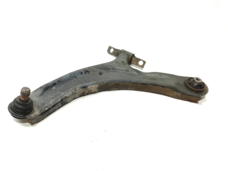 Recambio de brazo suspension inferior delantero izquierdo para renault koleos dynamique pack2 referencia OEM IAM   