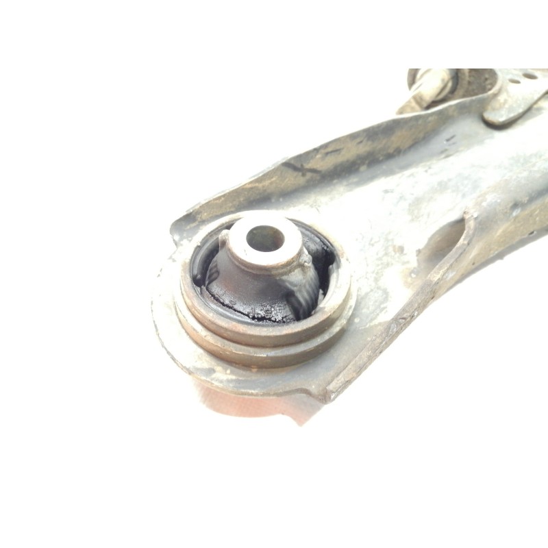 Recambio de brazo suspension inferior delantero izquierdo para renault koleos dynamique pack2 referencia OEM IAM   