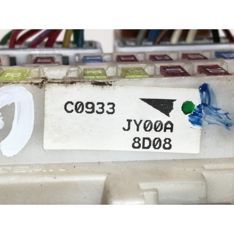Recambio de caja reles / fusibles para renault koleos dynamique pack2 referencia OEM IAM JY00A C0933JY00A J700A8D08
