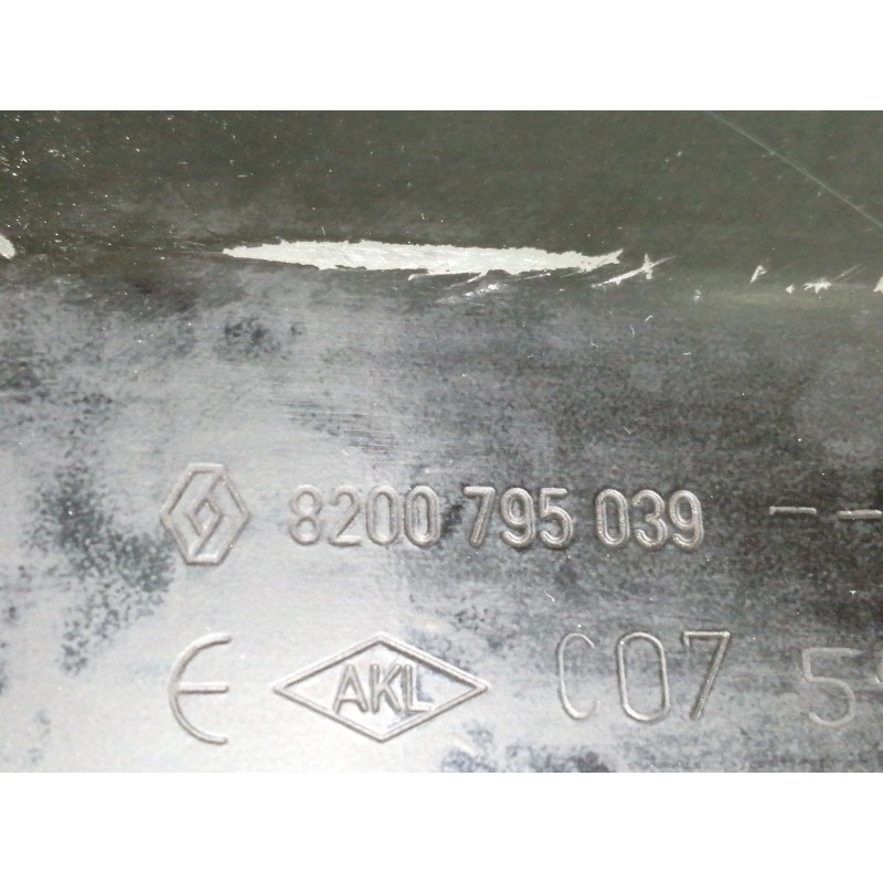 Recambio de carter para renault koleos dynamique pack2 referencia OEM IAM 8200795039  TAPA CARTER