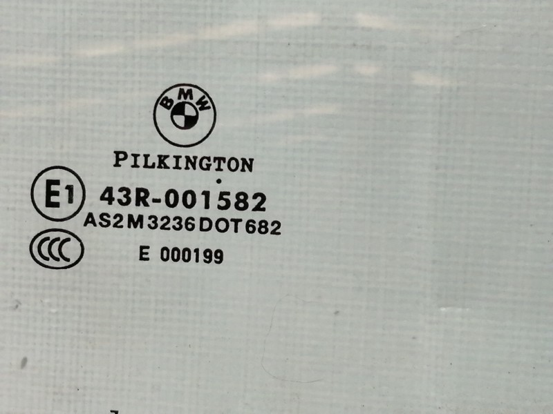 Recambio de luna custodia delantera derecha para bmw serie 1 berlina (e81/e87) 2.0 16v diesel referencia OEM IAM CRISTALPUERTA 4
