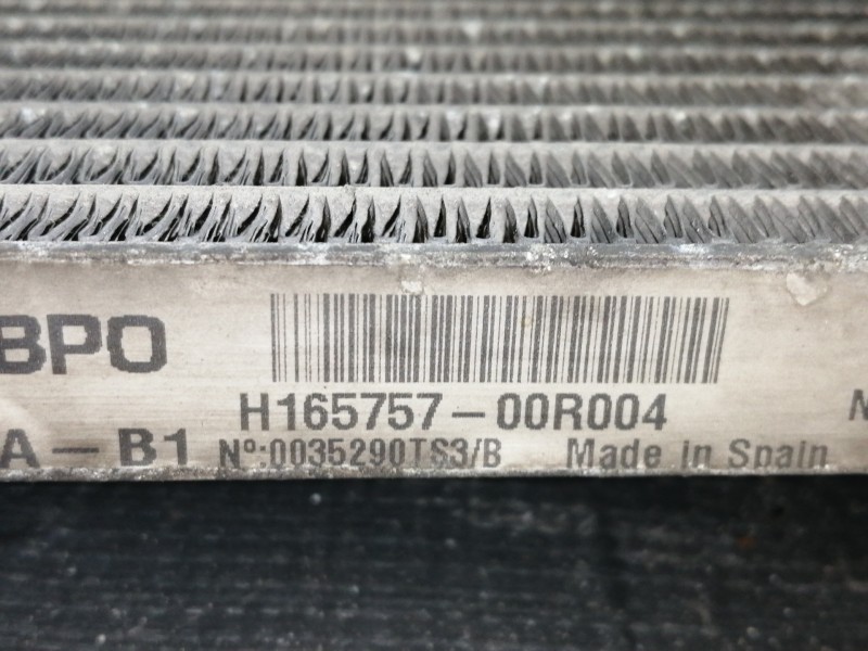 Recambio de condensador / radiador aire acondicionado para renault koleos dynamique pack2 referencia OEM IAM 92100JY00A H165757 