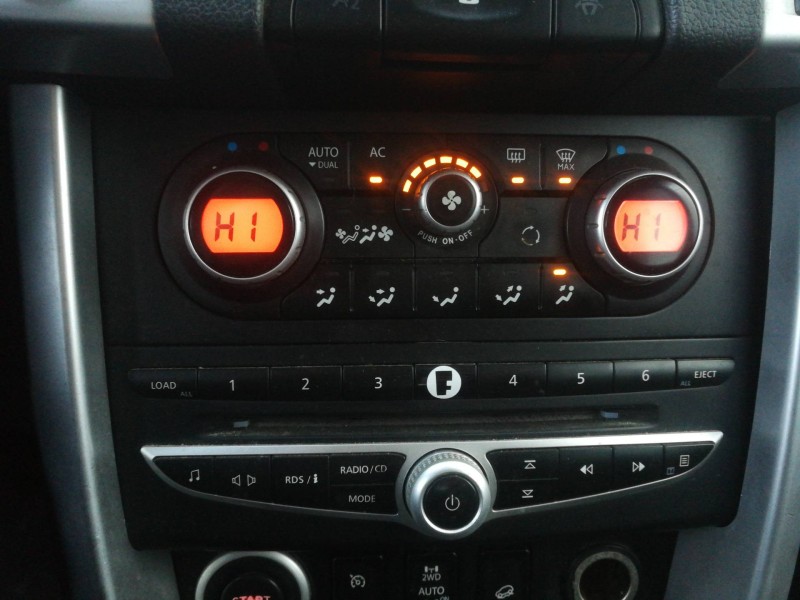 Recambio de mando calefaccion / aire acondicionado para renault koleos dynamique pack2 referencia OEM IAM 27500JY76C 5037225411B